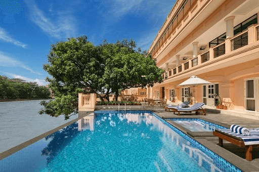Pool area